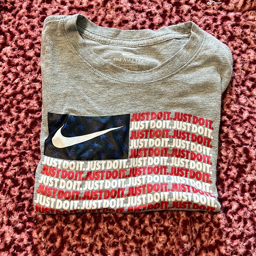 Boys Nike shirt